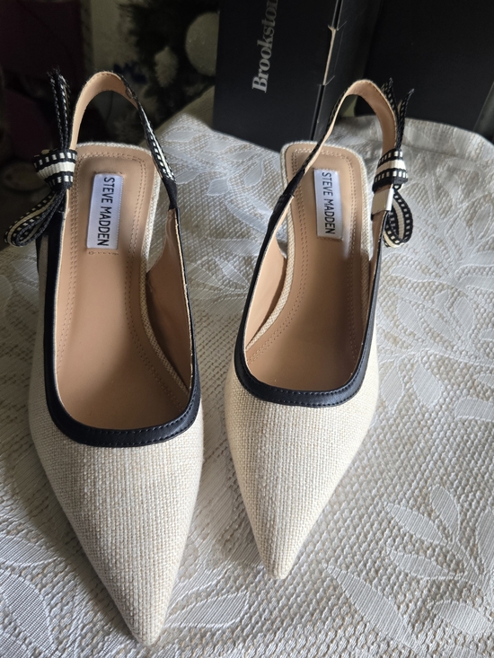 Steve Madden Shoes - Steve Madden Women's Cream Slingback Pointed-Toe Flats